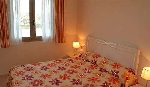 Larimar Unitursa Apartamento *